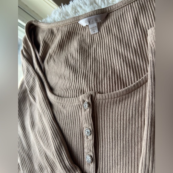 Guess Karlee jewel long sleeve Henley ribbed LIGHT RUM - Picture 5 of 8